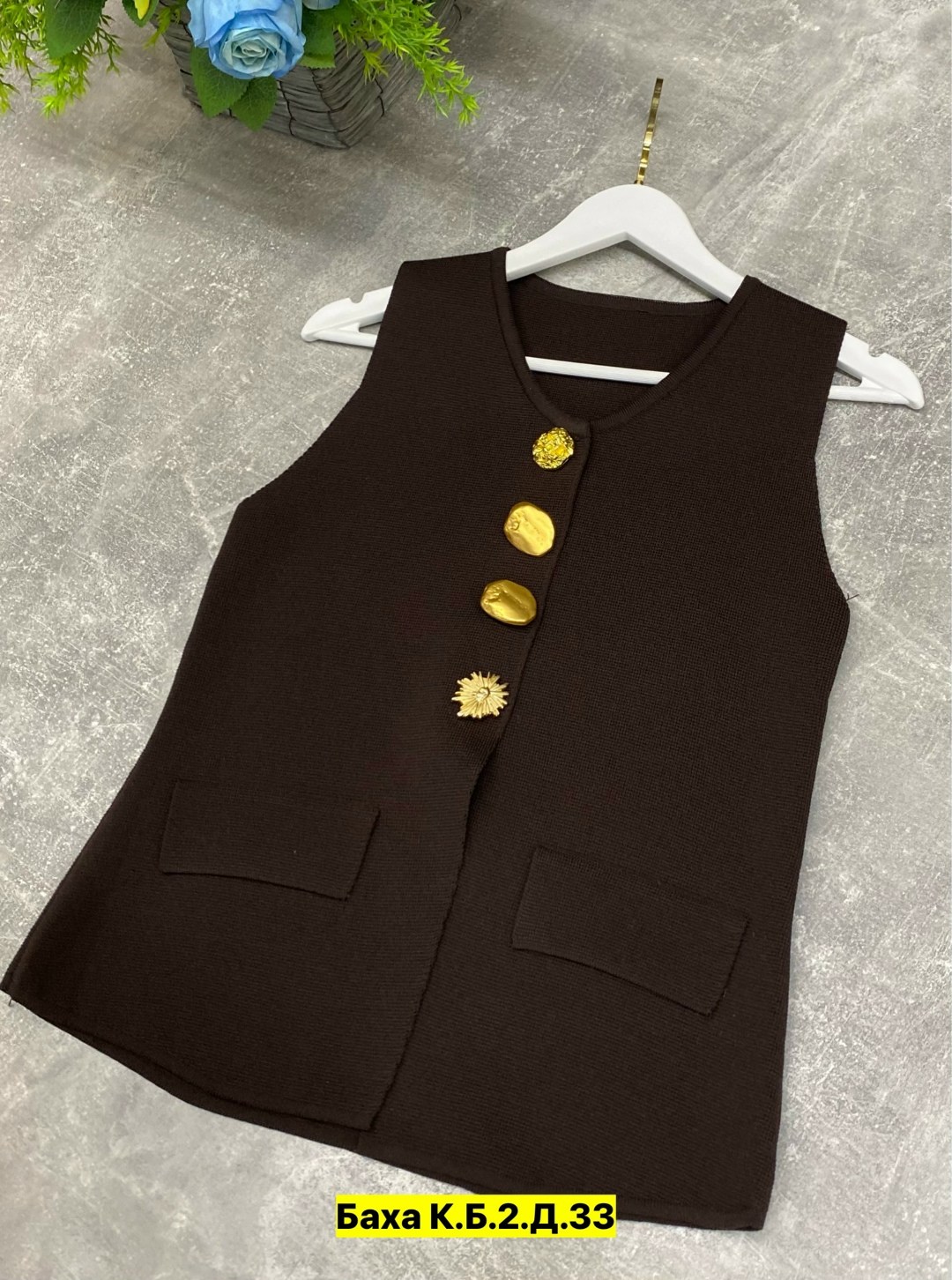 женские жилеты,жилетка женская,жилет для женщин,жилет на пуговицах,жилет приталенный