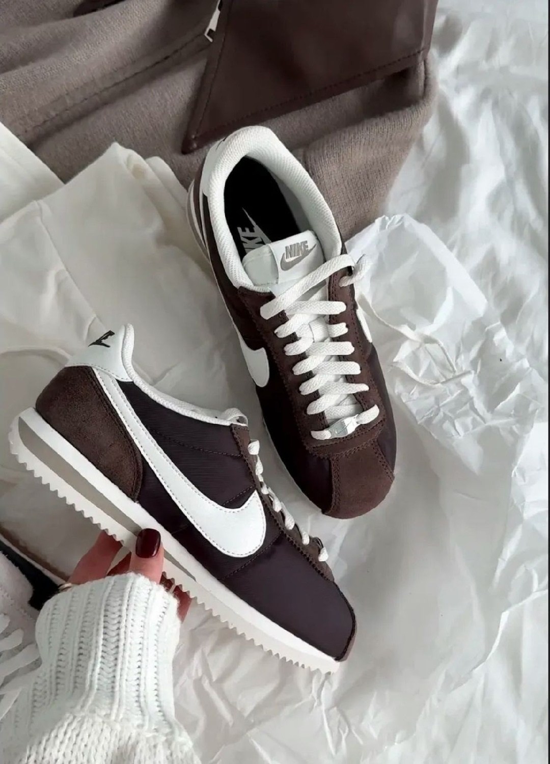 кроссовки nike cortez коричневые,кроссовки nike classic cortez leather,женские повседневные кроссовки nike classic cortez,кроссовки nike cortez,кроссовки найк classic cortez leather nike коричневый