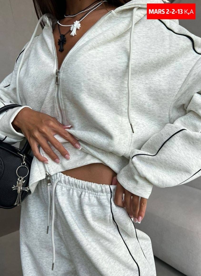 спортивные костюм,модные костюмы,спортивные костюмы женские,стильный костюм женский,костюм спортивные женские костюмы