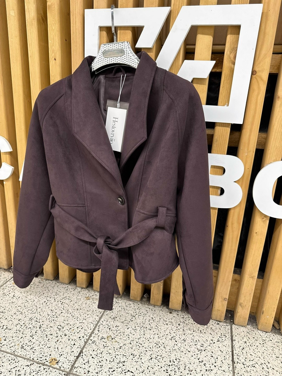 замшевая куртка,пиджак,жакет,женский пиджак,замшевая куртка с поясом