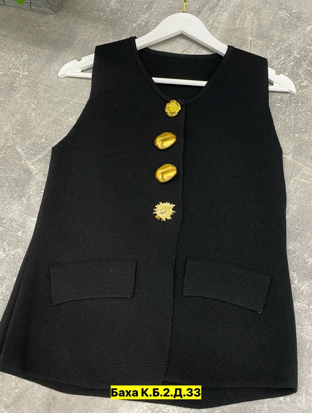 женские жилеты,жилетка женская,жилет для женщин,жилет на пуговицах,жилет приталенный