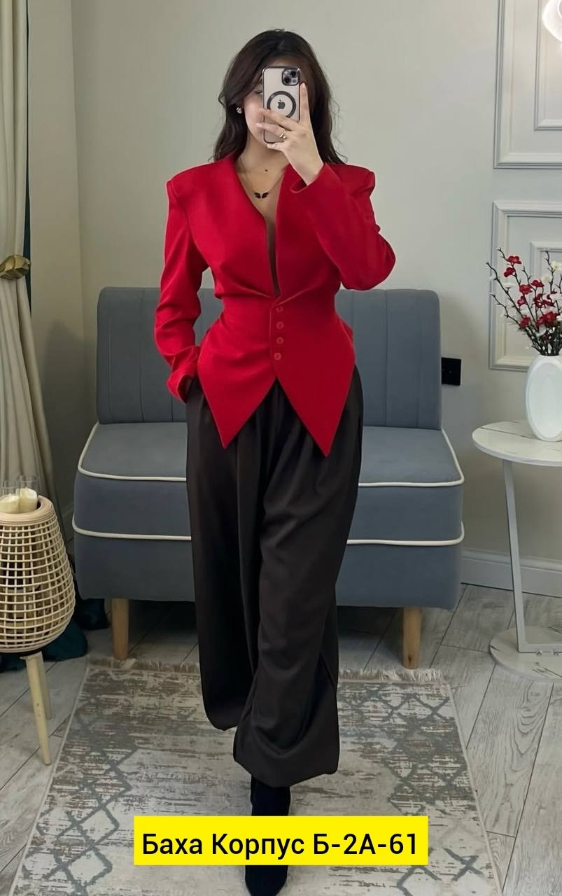 женский пиджак,жакет с баской,пиджак приталенный,пиджак,костюм пиджак