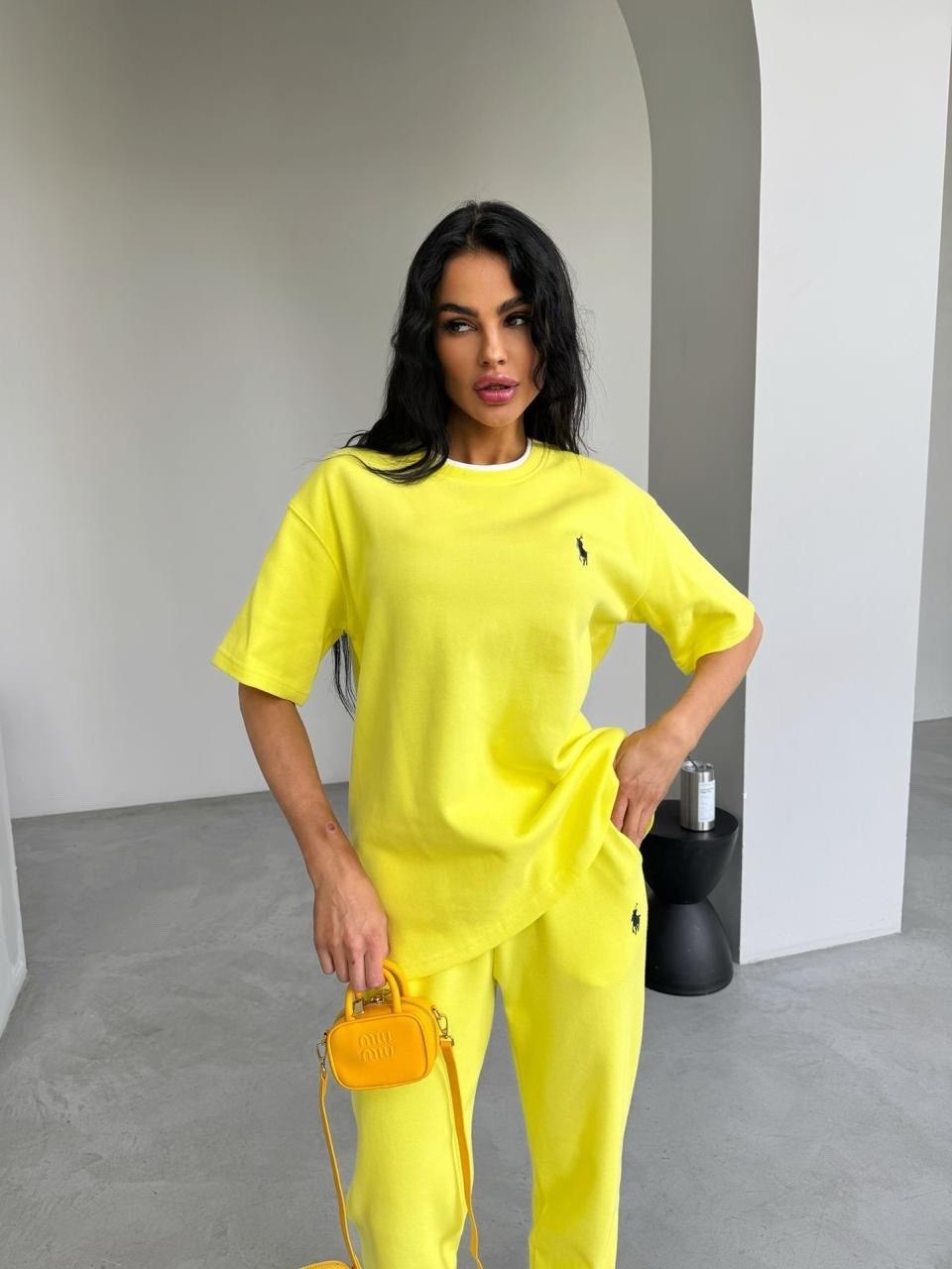 спортивные костюмы женские,спортивные костюм,костюм женский,желтый костюм,костюм с брюками