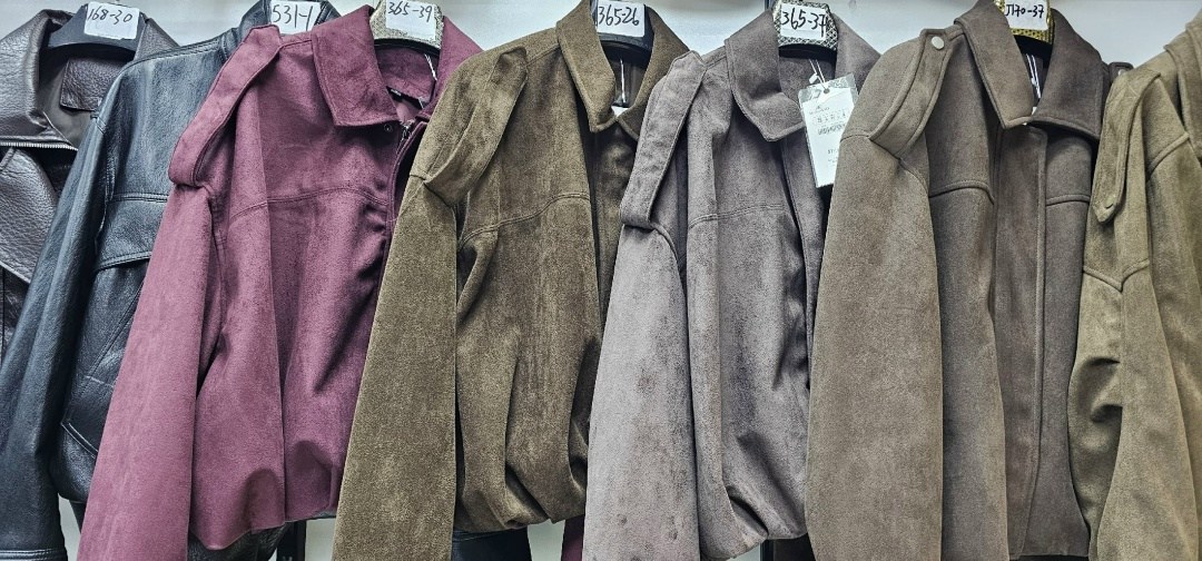 куртка бомбер,куртка замшевая,короткие куртки,женская куртка