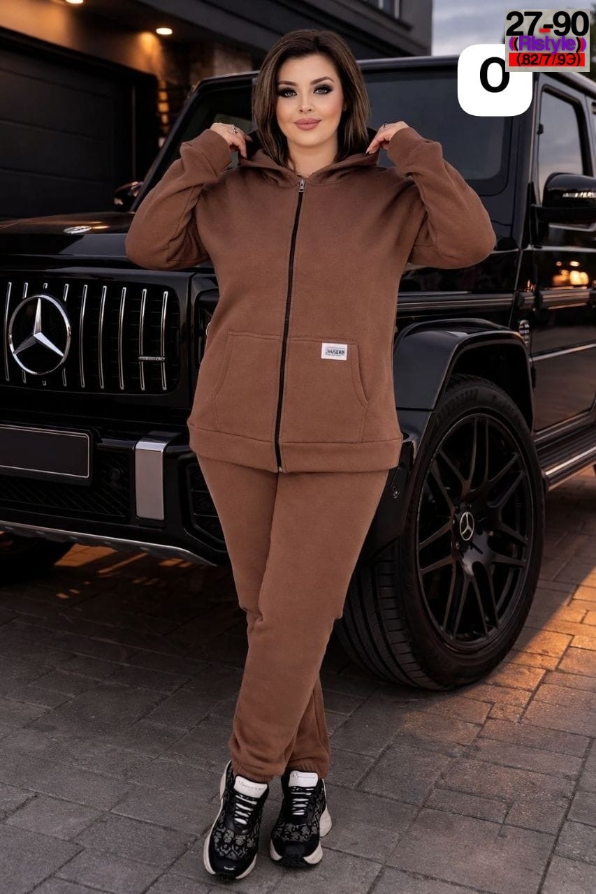 тёплые спортивные костюмы женские больших размеров,спортивные костюмы женские больших размеров,костюм женский на флисе,костюм на флисе,спортивные костюмы женские