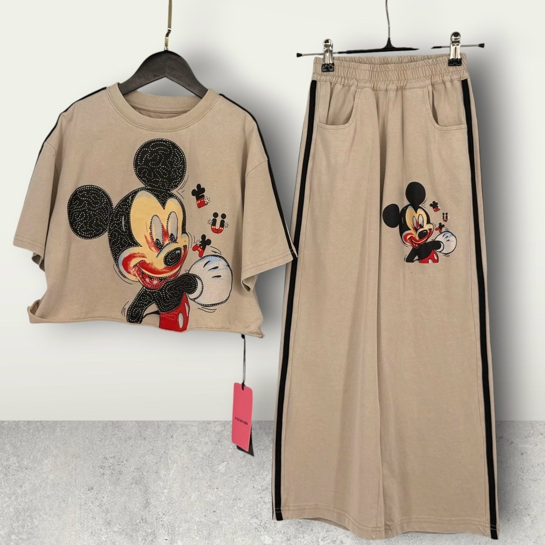 стильные костюмы,костюм детский,брюки для девочек,футболки для девочки,трикотажные костюмы