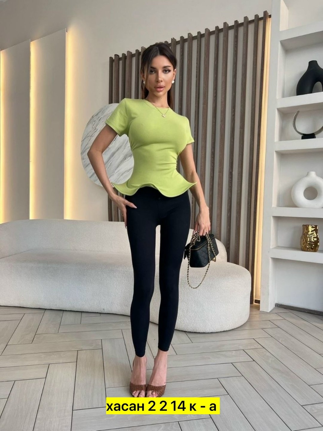 женская футболка,базовая футболка женская,женская майка,футболка в обтяжку,