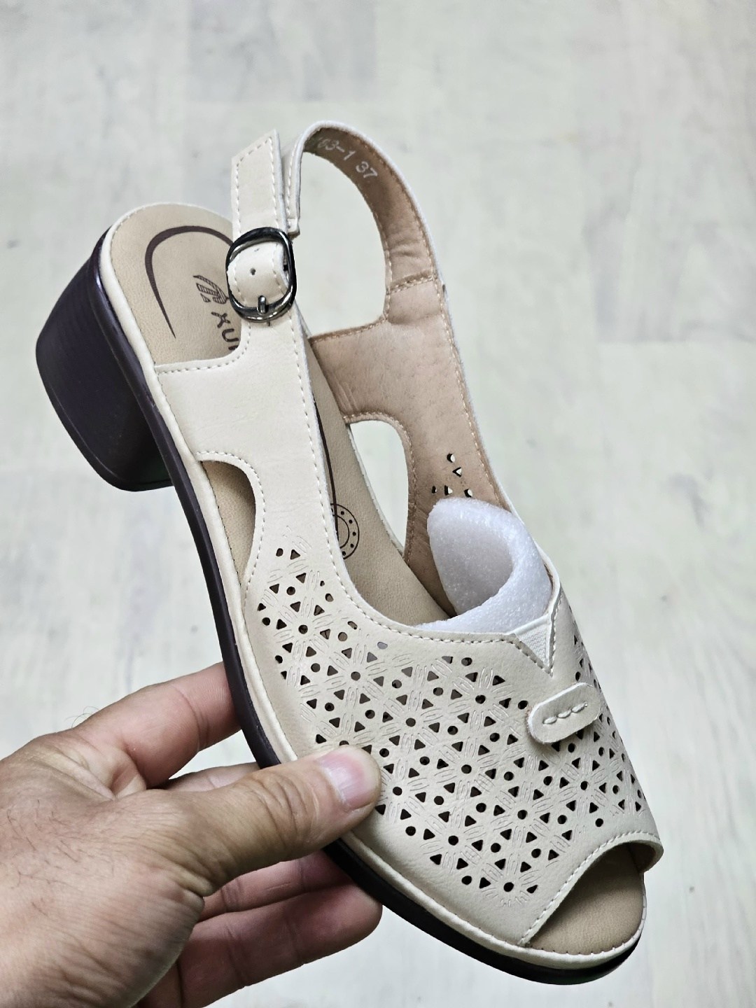 босоножки женские,,босоножки летние,босоножки с перфорацией,босоножки baden