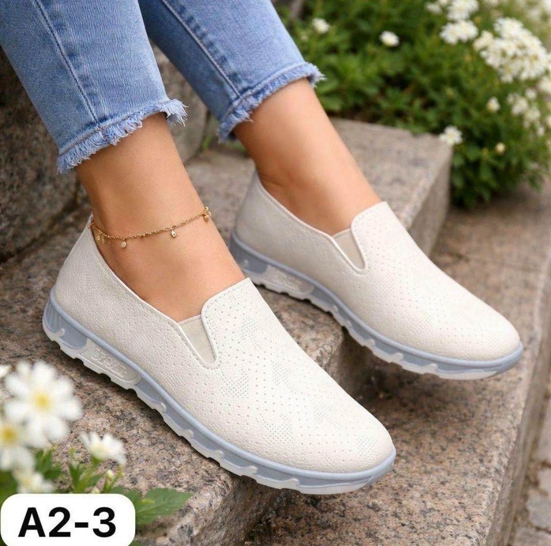 ,женская ,слипоны женские ярко розовые,слипоны женские,женские слипоны замшевые ессо