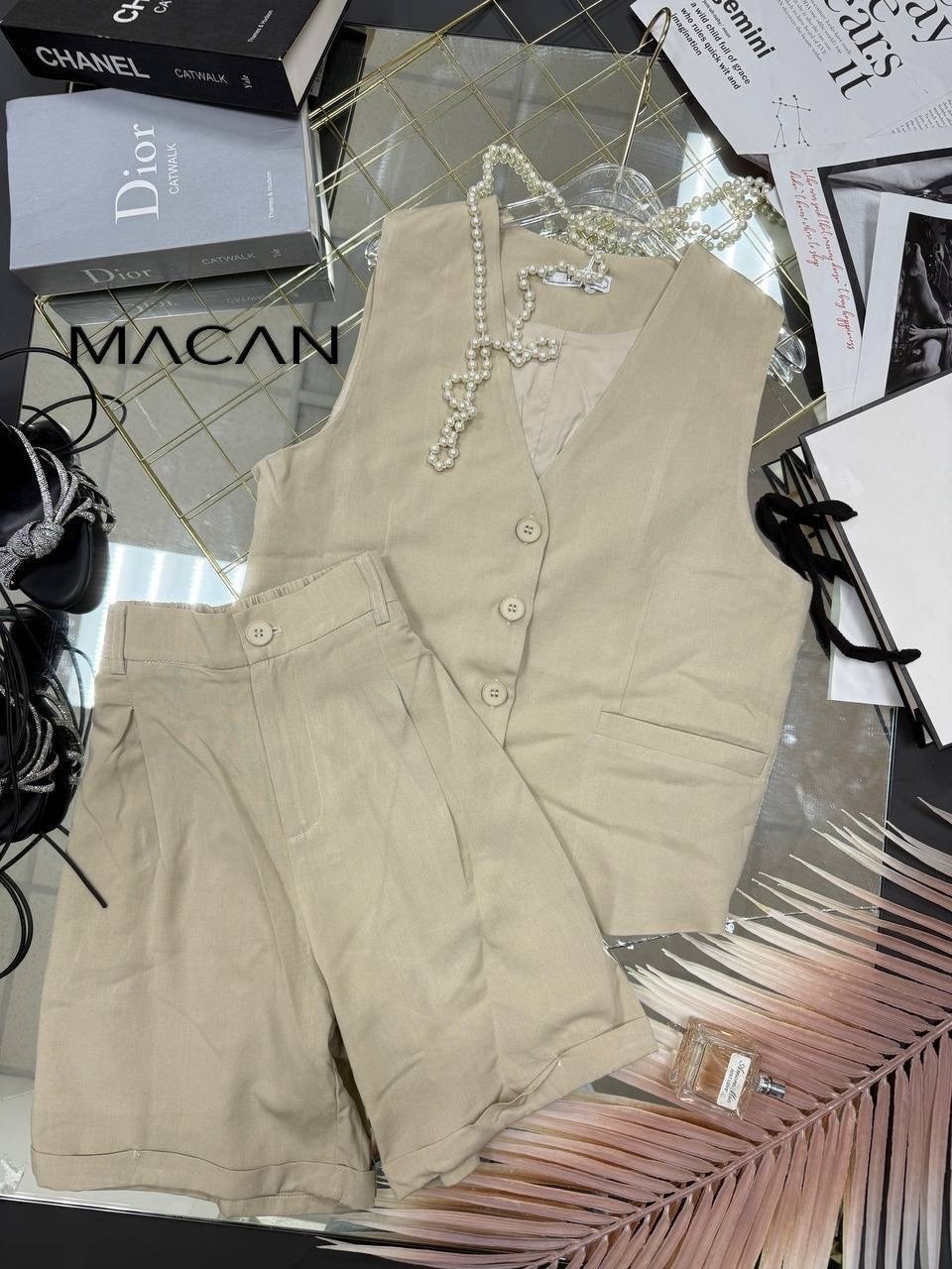 летние костюмы,костюм жилет,женские летние костюмы,костюм шорты и жилет,женские жилеты