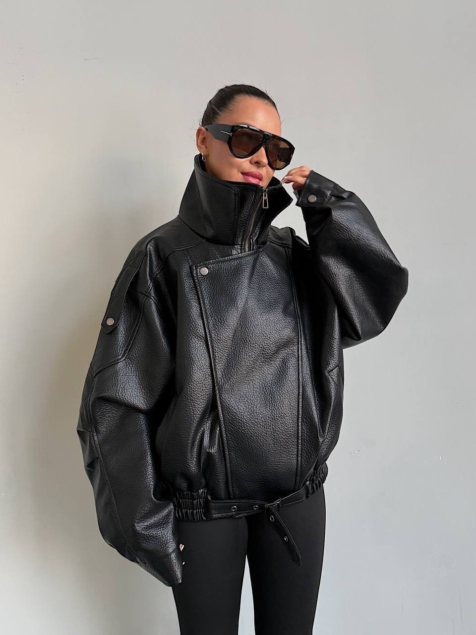 куртка-косуха из искусственной кожи оверсайз zarina,кожаная куртка,бомбер удлиненный оверсайз кожаная куртка-косуха saint shine,куртка-косуха из искусственной кожи оверсайз,бомбер удлиненный оверсайз