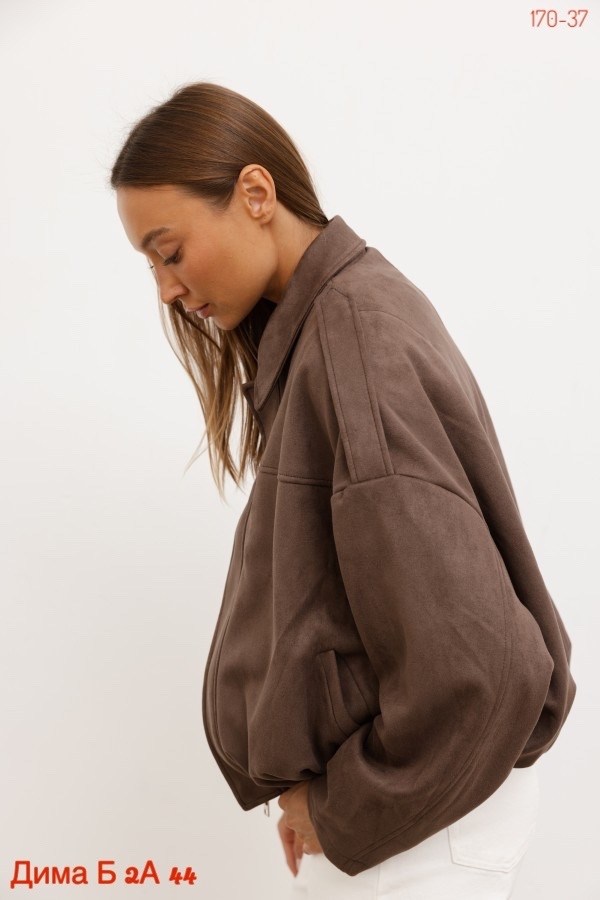 куртка бомбер,замшевая куртка,женская куртка бомбер из эко замши коричневого цвета,куртка из замши,куртка из экозамши