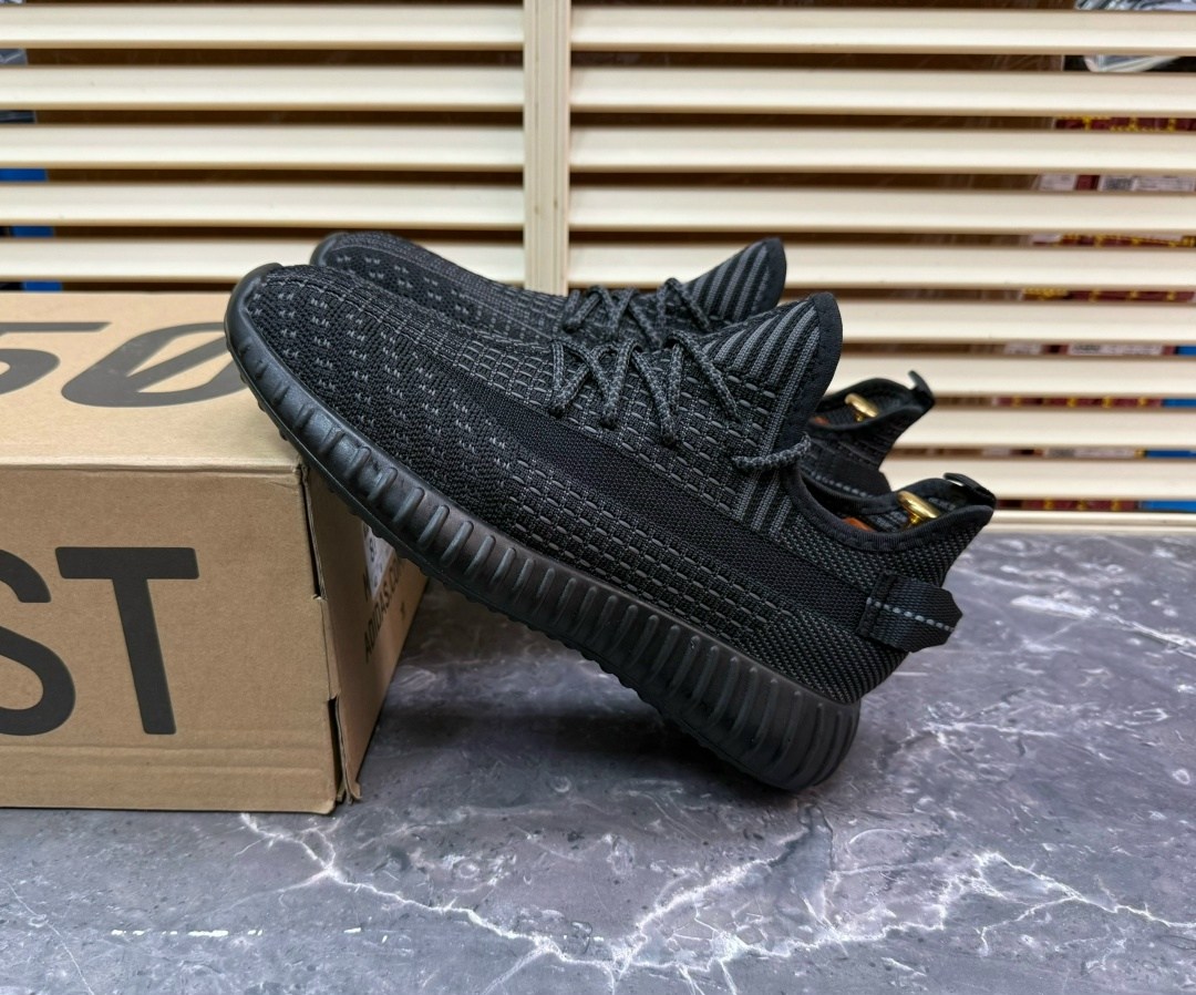 кроссовки мужские yeezy boost 350,кроссовки adidas yeezy boost 350,adidas yeezy boost 350,кроссовки,кроссовки adidas yeezy boost