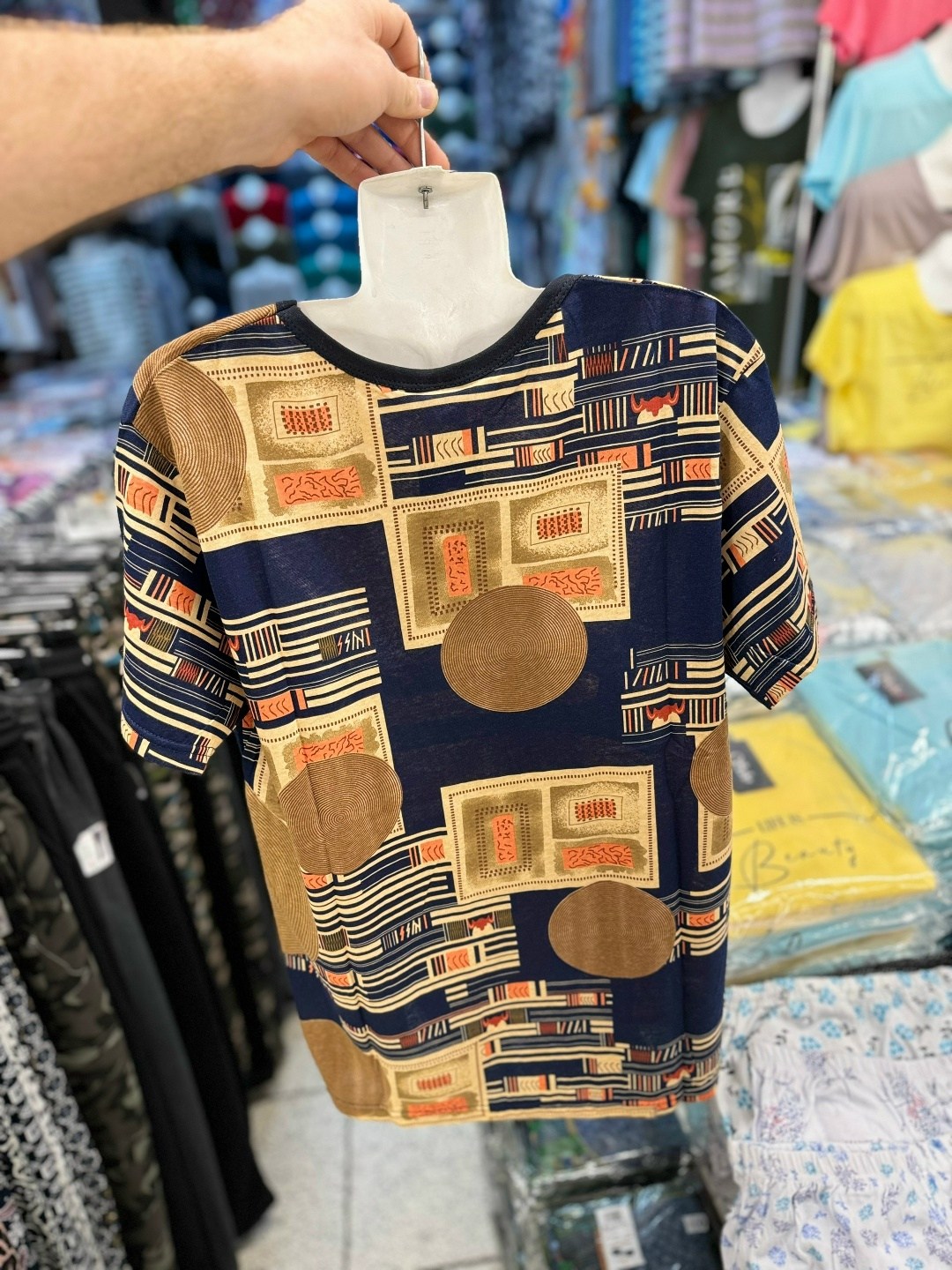 футболки женская,кофта женская,,туника женская,туника нарядная