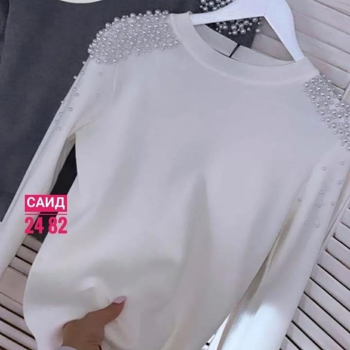 кофта с бусинками,кофта женская,женская кофта коричневая,украшение свитера бусинами,кофта женская трикотажная с бусинами