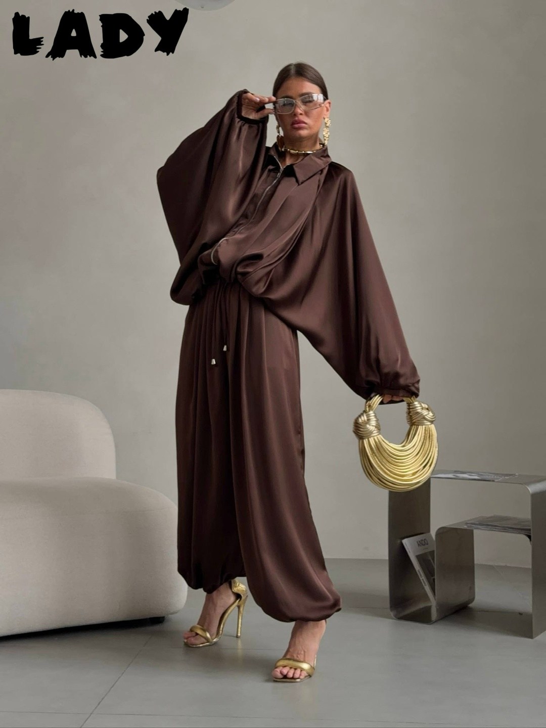 модные костюмы,костюм с брюками,костюм для женщин,атласный костюм,костюм в пижамном стиле