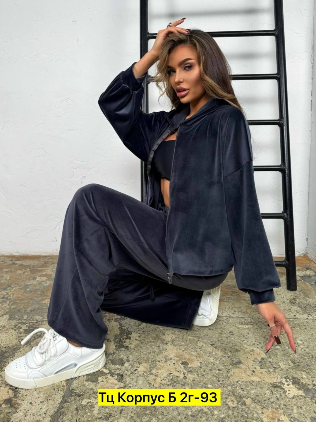 велюровый костюм женский,велюровые костюмы,cпортивный костюм женский на флисе,велюровый спортивный костюм женски,женские костюмы на флисе