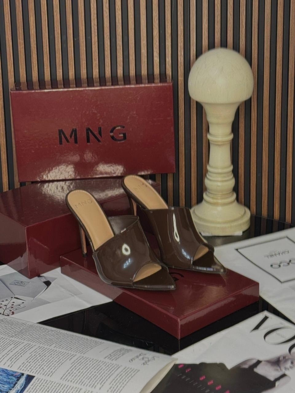 ,босоножки на каблуках,замшевые босоножки,обуви, женская