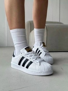 Кроссовки