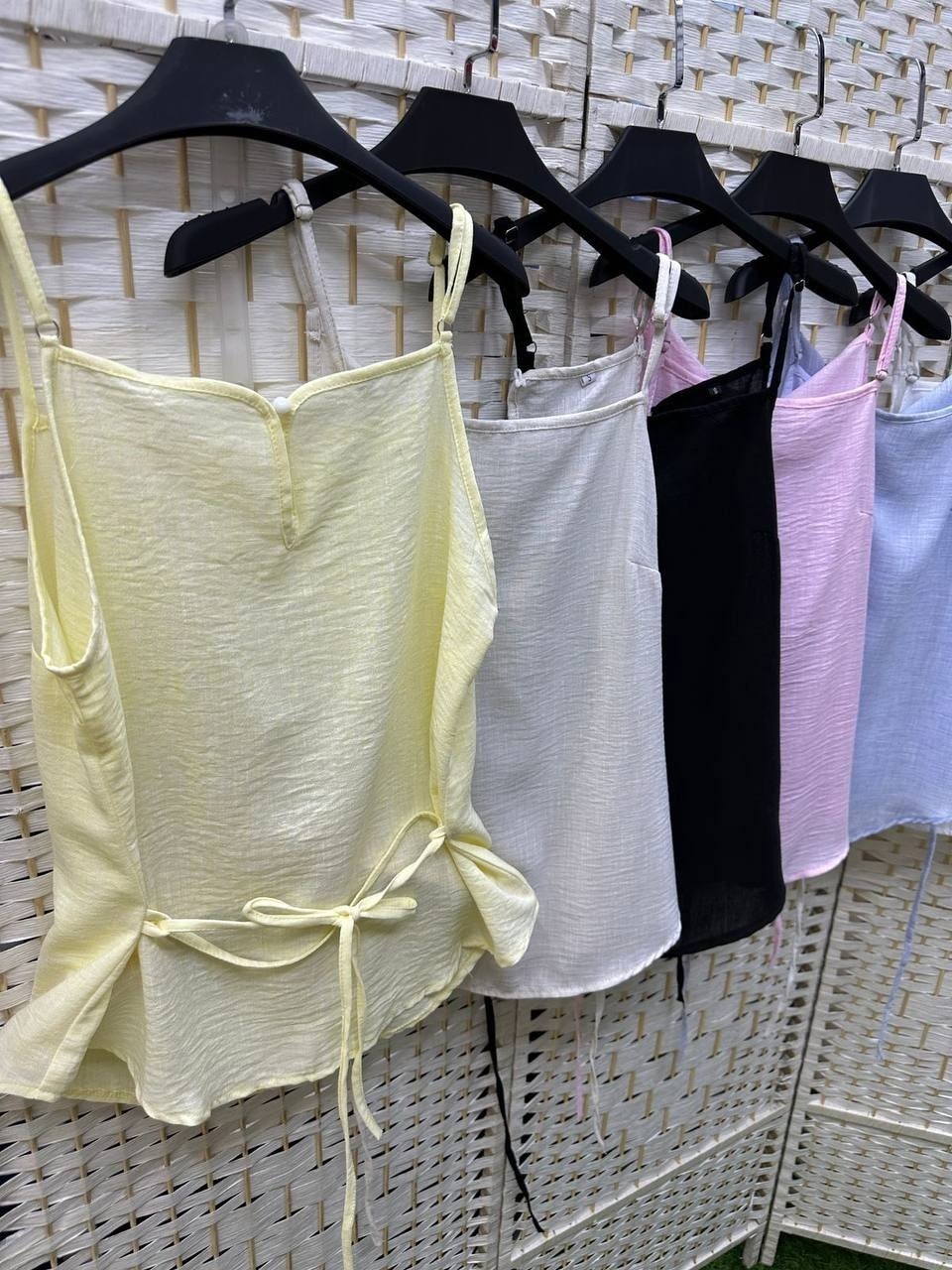 женские топы,топы модные,летние женские топы,майка на бретельках,майка женская