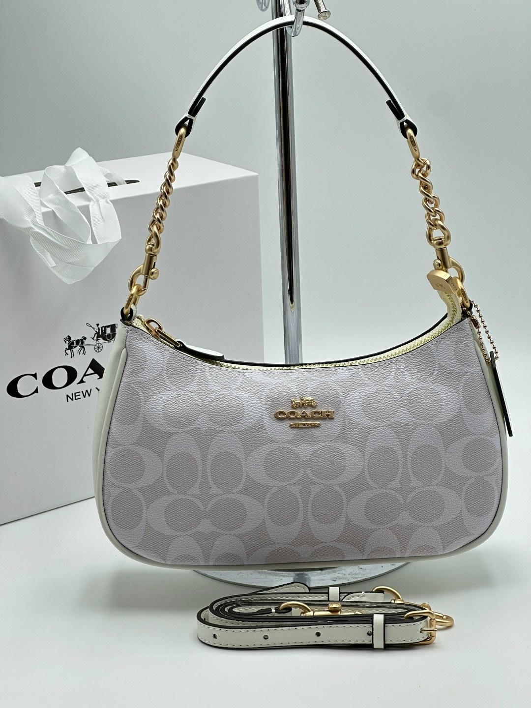 сумка женская coach,сумка coach,сумка через плечо coach,сумка coach женская белая,брендовая сумка через плечо coach