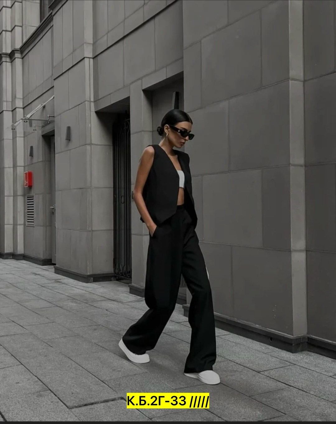 брюки с жилеткой варианты,жилет женский костюмный классический,жилет классический женский,классический жилет,жилетка женская