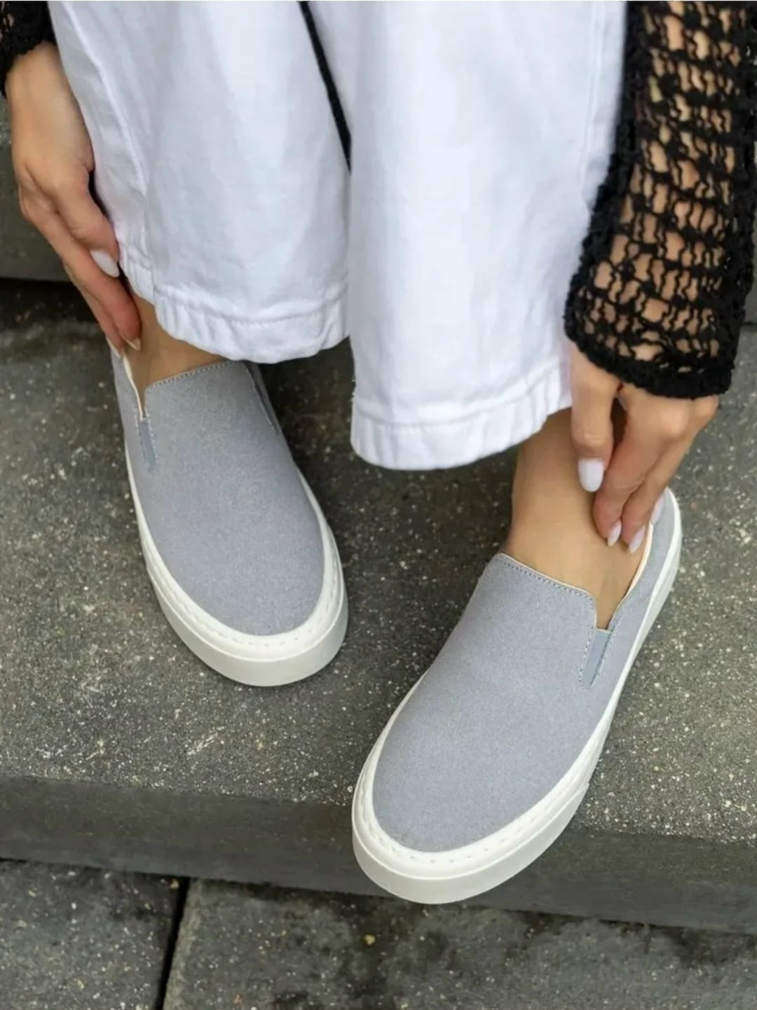 ,женские слипоны,слипоны из натуральной замши the row,слипоны из натуральной замши,слипоны