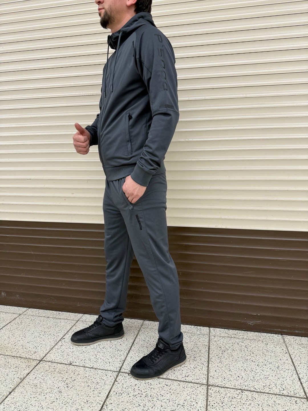 спортивный костюм,костюм мужской спортивный,спортивный костюм мужской спортивный костюм,мужской спортивный костюм adidas