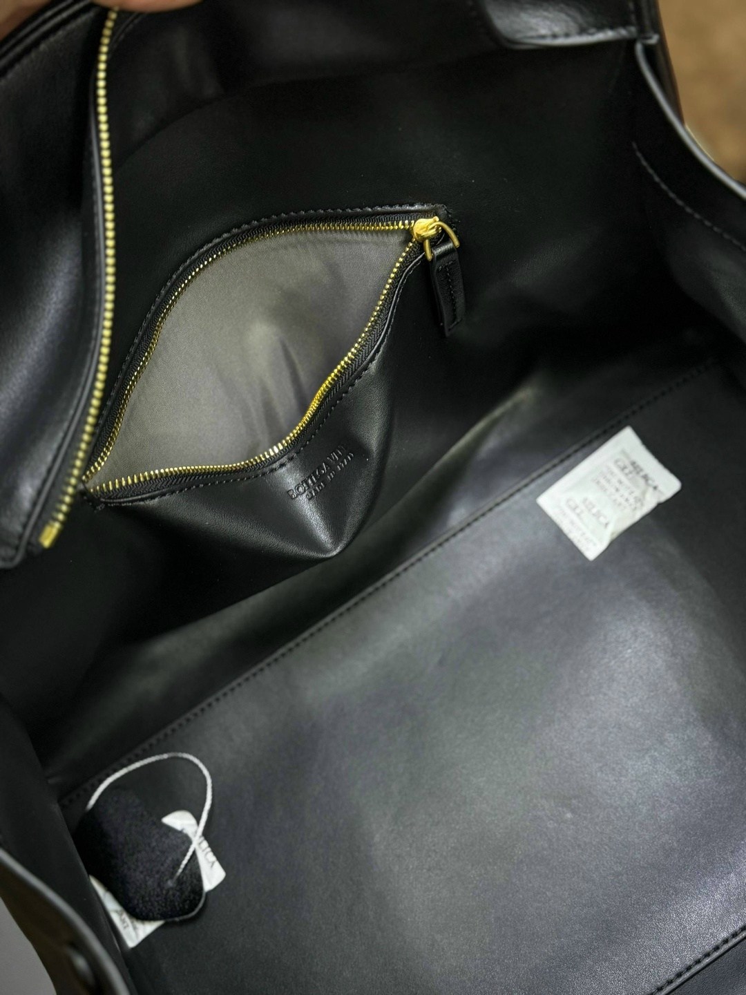 bottega veneta сумка,женская сумка bottega veneta,сумка боттега венета черная,боттега венета сумка,сумка bottega veneta черный