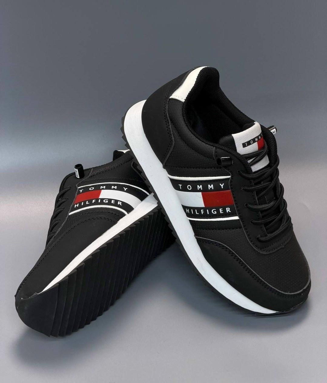 мужские кроссовки,,кроссовка мужской,черные кроссовки,мужская  кроссовки