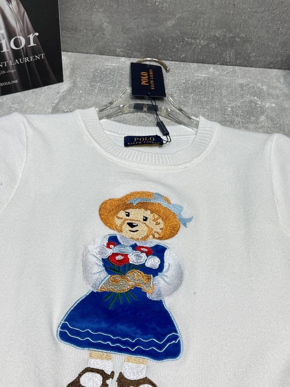 джемпер с аппликацией polo bear от ralph lauren collection,ральф лорен одежда с мишкой,свитер с мишкой,свитер с вышивкой,свитер с мишкой ральф лорен