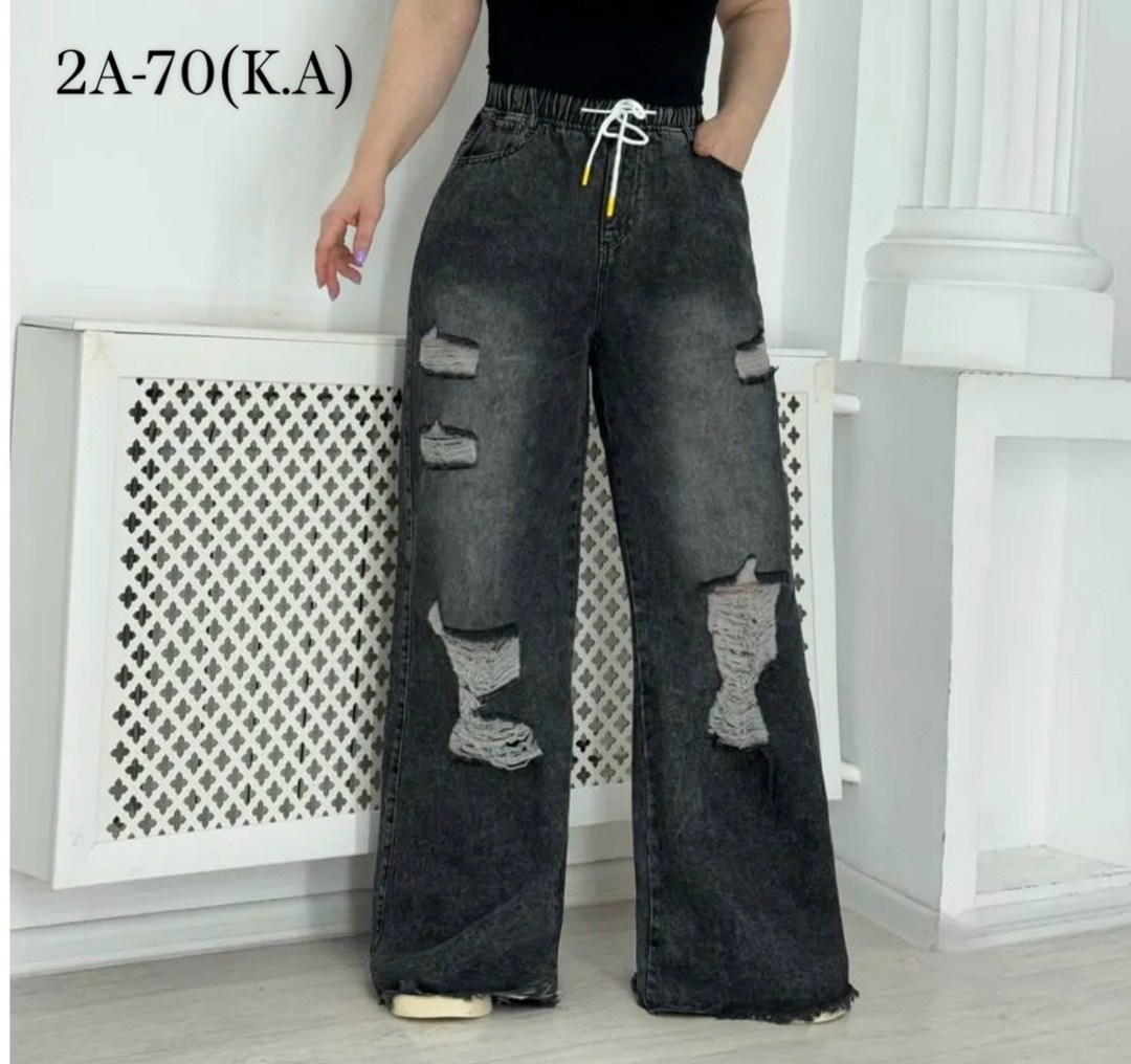 джинсы с широкими штанинами,джинсы широкие женские,широкие джинсы,джинсы женские,женские потертые джинсы с широкими штанинами