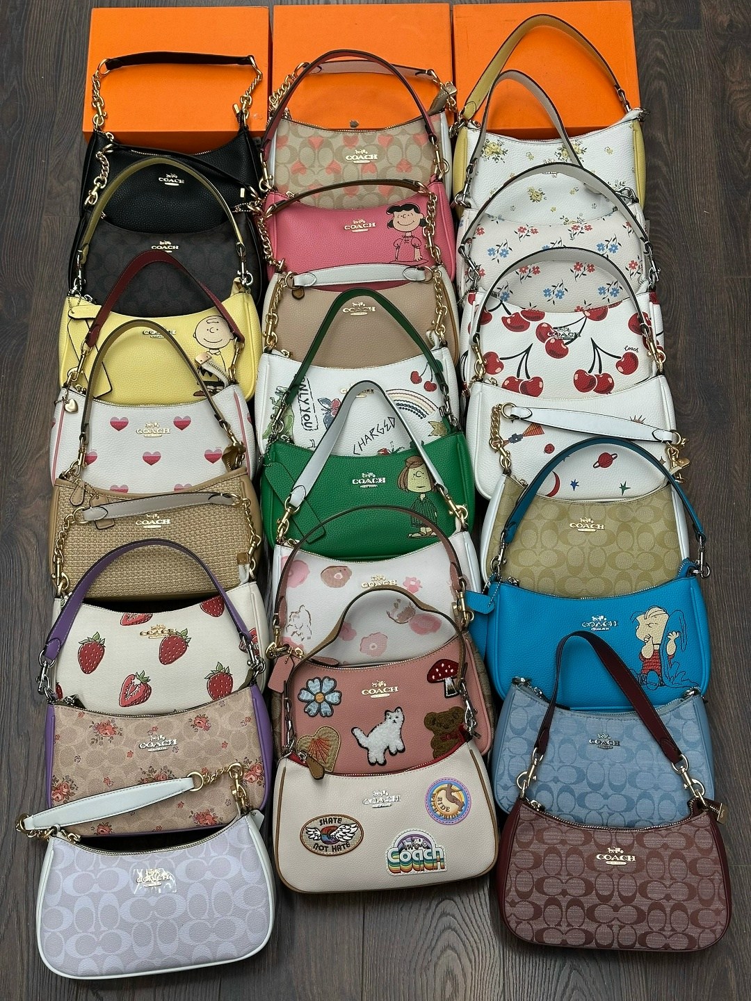 женская сумка coach,сумка coach голубая,сумка coach,сумки через плечо coach,coach сумка на плечо