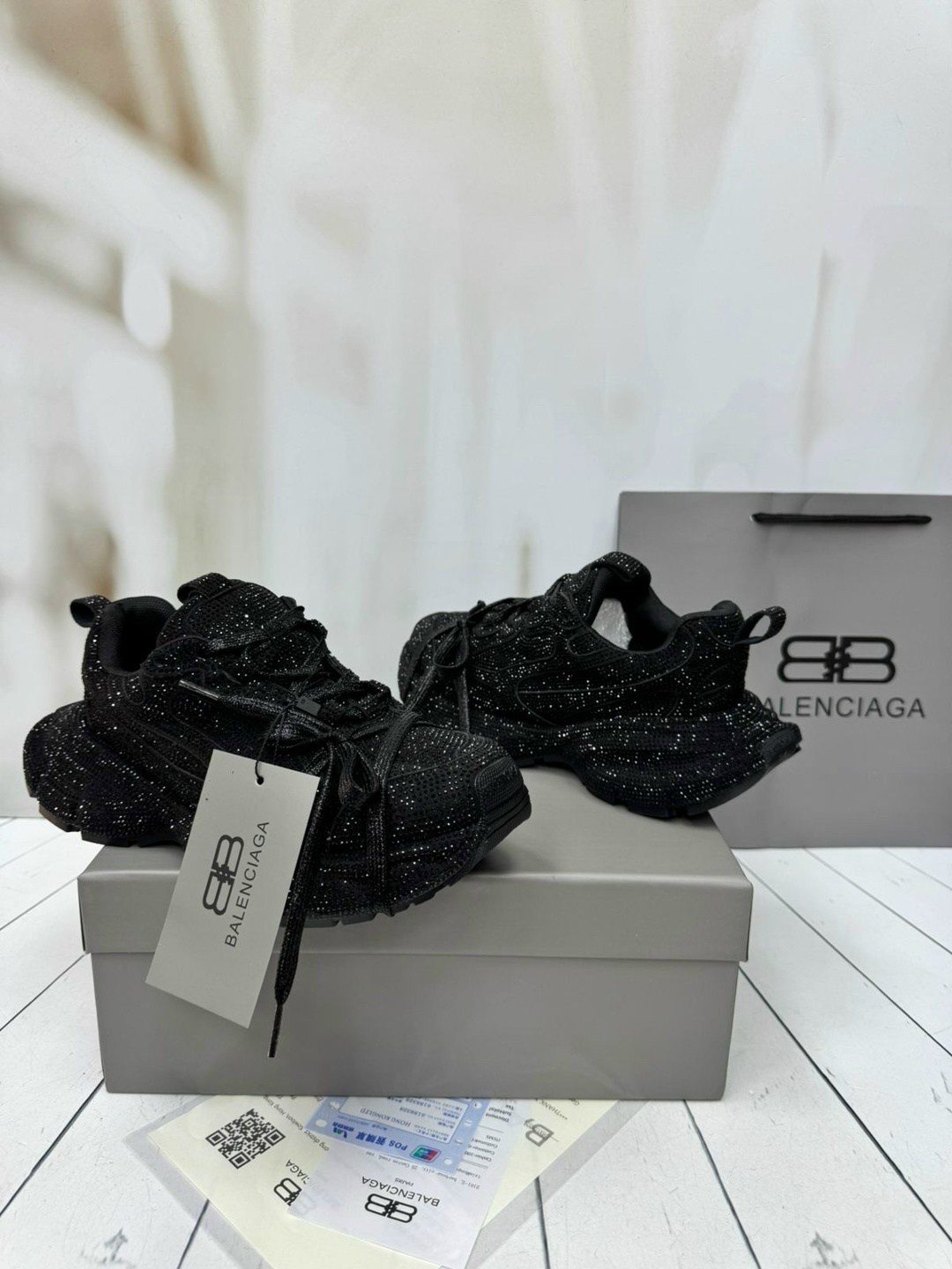 кроссовки balenciaga женские,кроссовки balenciaga,кроссовки баленсиага,кроссовки баленсиага женские,balenciaga