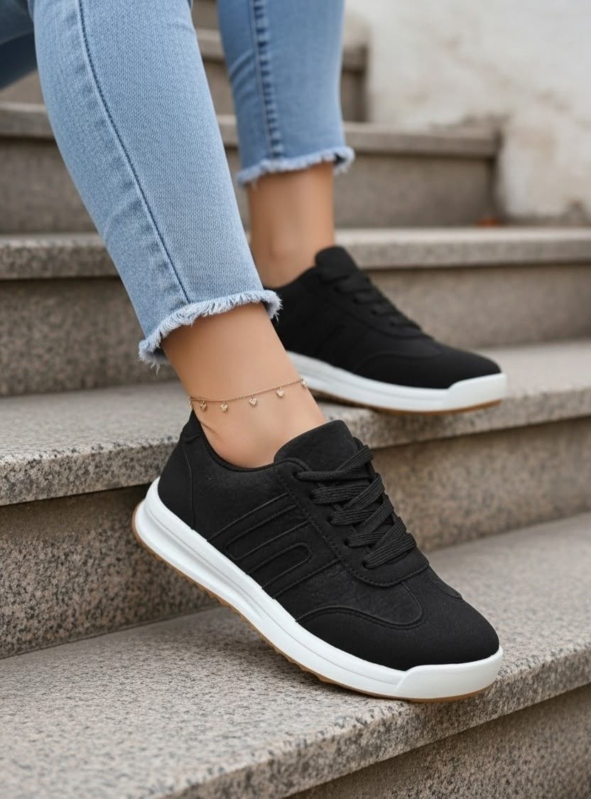 ,женские кроссовки,кроссовки для женщин,повседневные кроссовки,стильные кроссовки