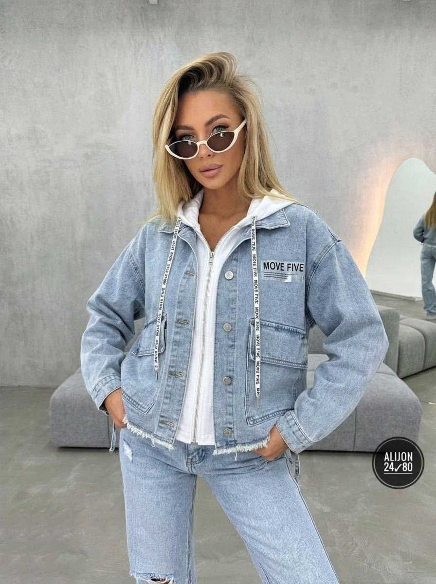 джинсовая куртка,куртка джинсовая женская,стильная джинсовая куртка,женская джинсовая куртка с капюшоном,куртка джинсовая с капюшоном