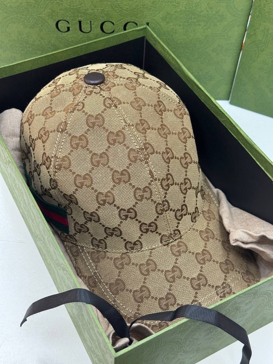 бейсболка gucci,кепка нью эра гуччи,кепка гуччи оригинал женская,кепка gucci,кепка гуччи