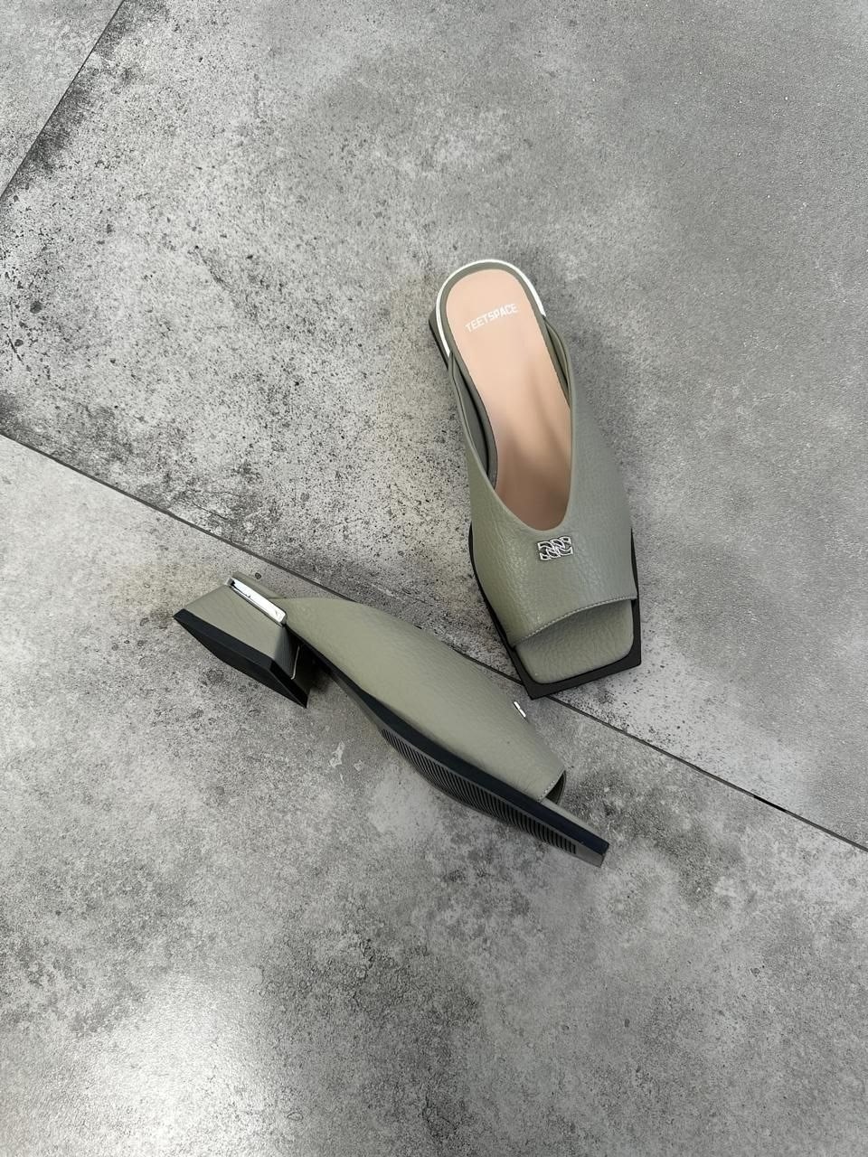 женская ,босоножки с квадратным носом, летняя,туфли модные,каблуки босоножки