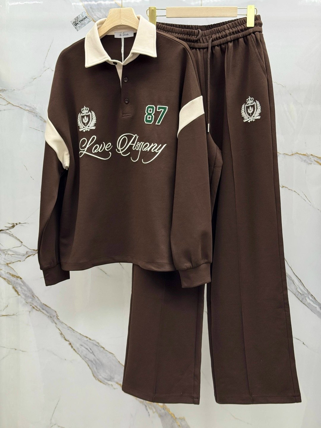 спортивный костюм женский,женский костюм,спортивный костюм,свитшот женская,брюки трикотажные