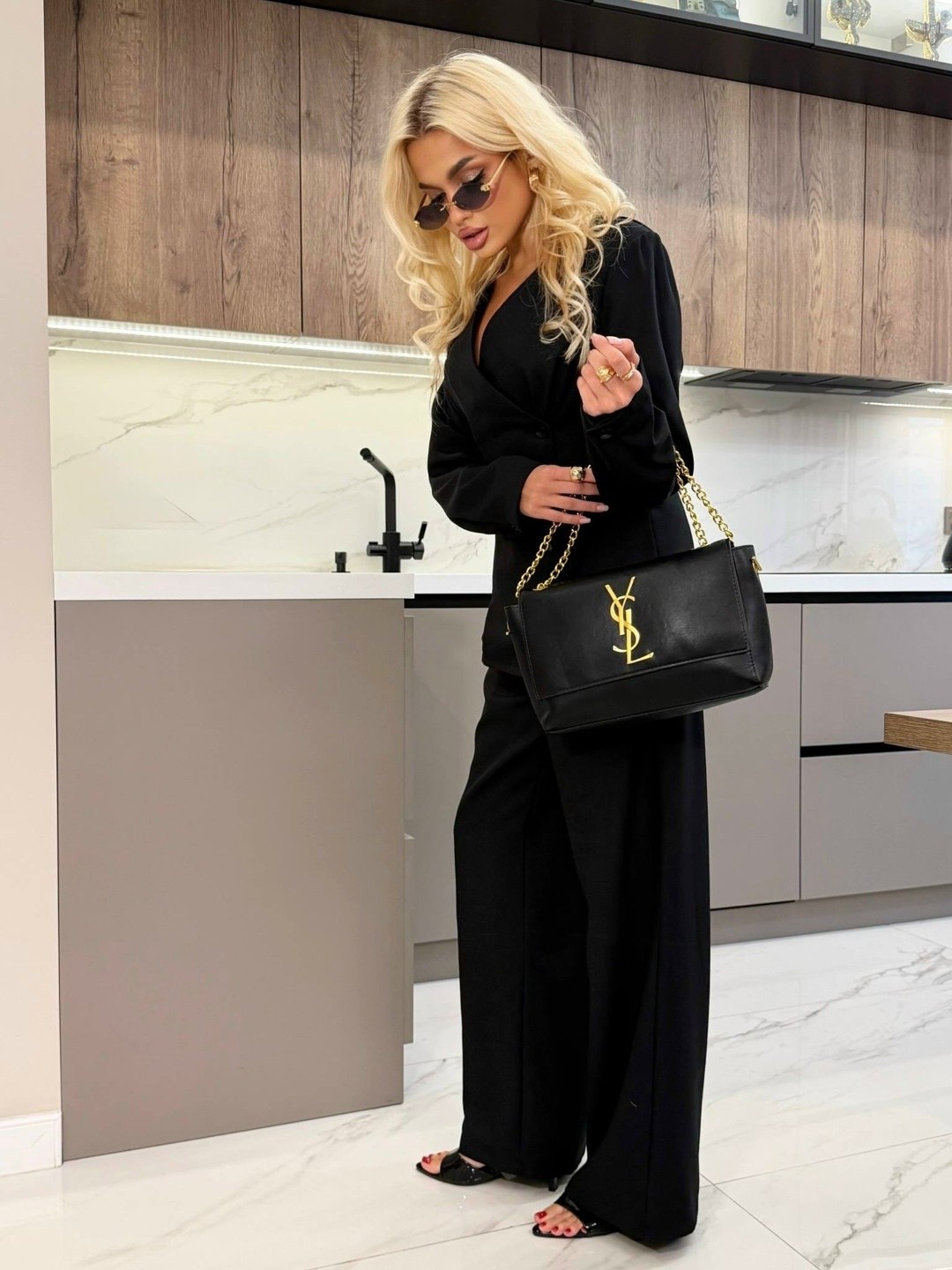 девушка,одежда для женщин,рубашка женская,женщин,теплый костюм