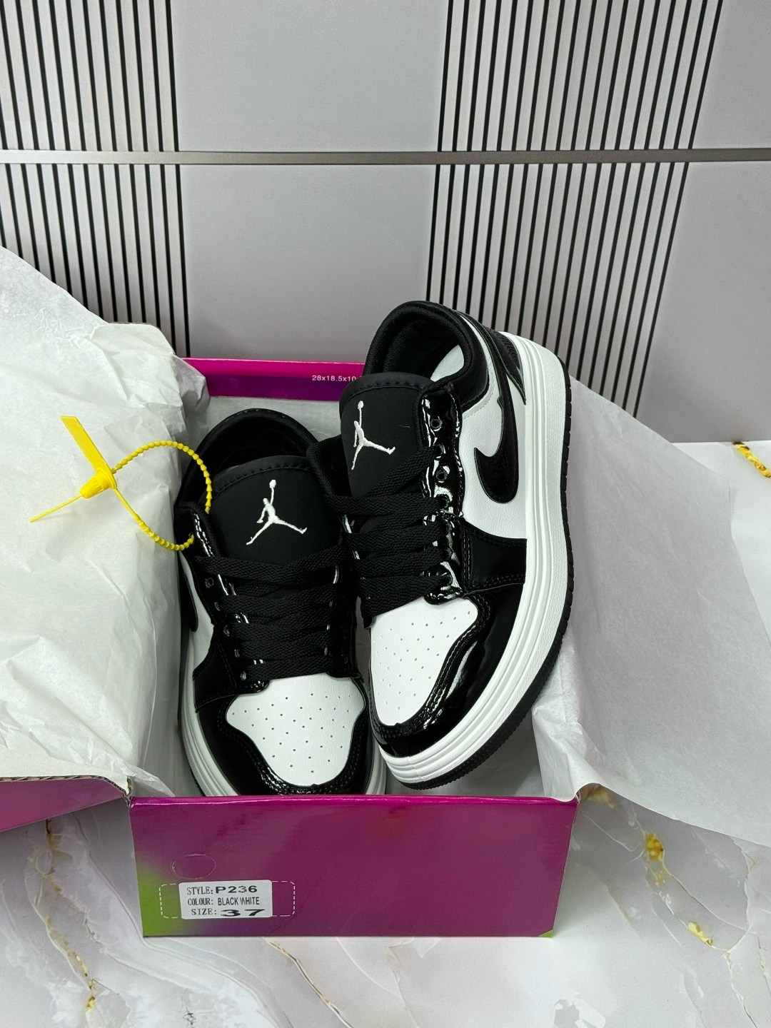 кроссовки nike air jordan 1 low,лаковые найки,кроссовки nike air jordan 1 low "concord",кеды селин,кроссовки nike air jordan 1 low se concord