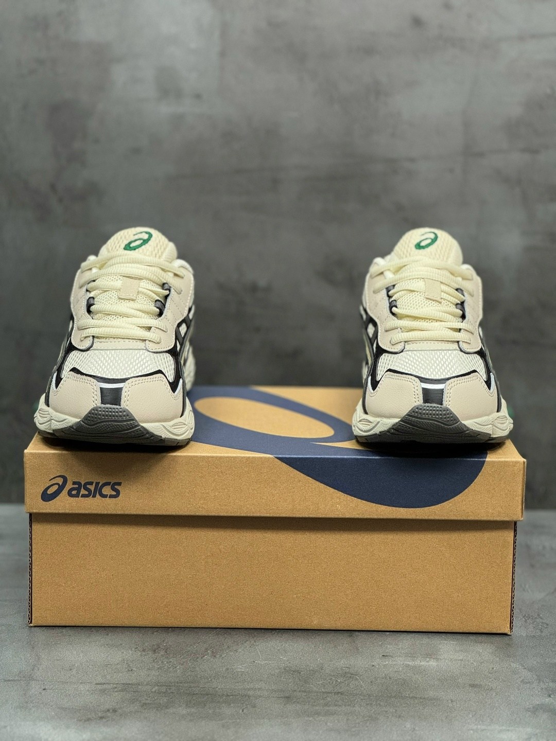 кроссовки asics gel-nyc 2055,кроссовки asics gel nyc 2055 "pale oak truffle grey",кроссовки asics gel nyc,кроссовки asics,кроссовки мужские asics