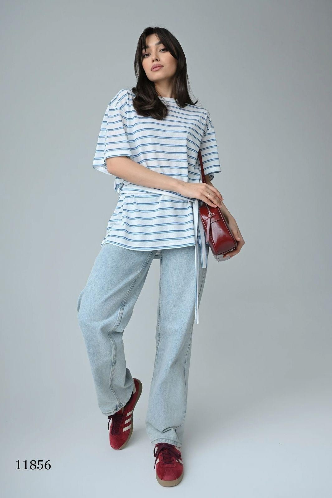 джемпер оверсайз,оригинальный джемпер,джемпер,трикотажный джемпер оверсайз,брюки модные