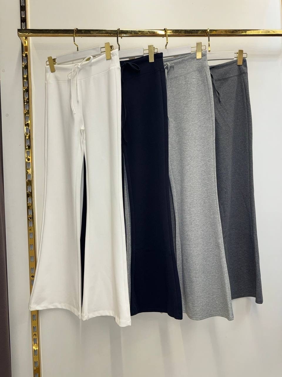 спортивные брюки клеш,женские брюки клеш,широкие брюки,брюки клеш,широкие брюки женские