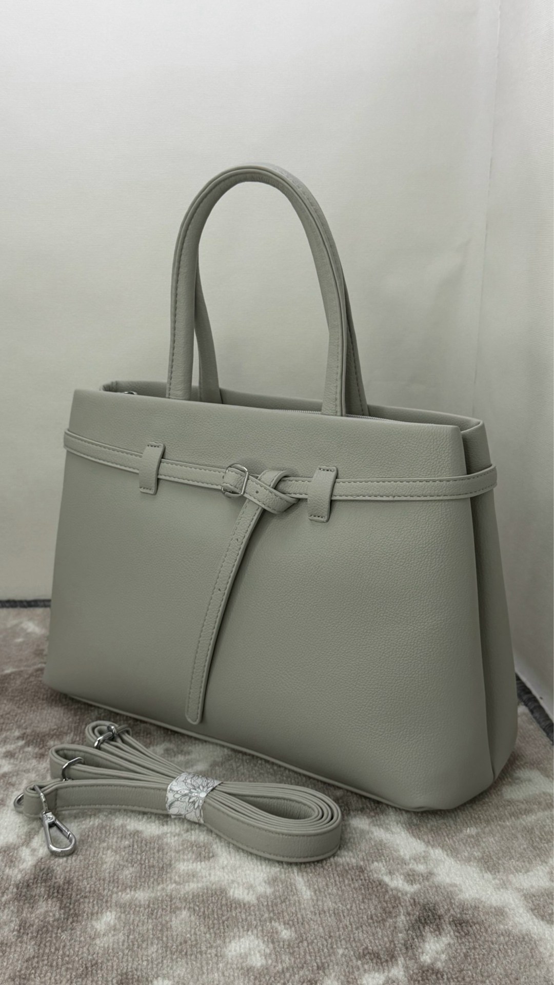 сумка,черная сумка женская,классическая сумка,элегантная сумка,женская сумка