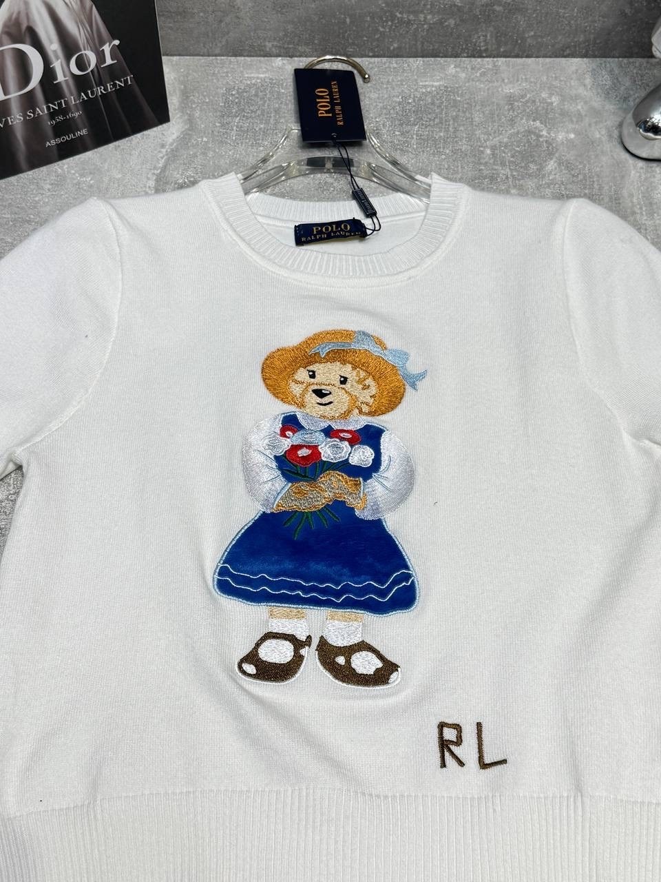 джемпер с аппликацией polo bear от ralph lauren collection,ральф лорен одежда с мишкой,свитер с мишкой,свитер с вышивкой,свитер с мишкой ральф лорен