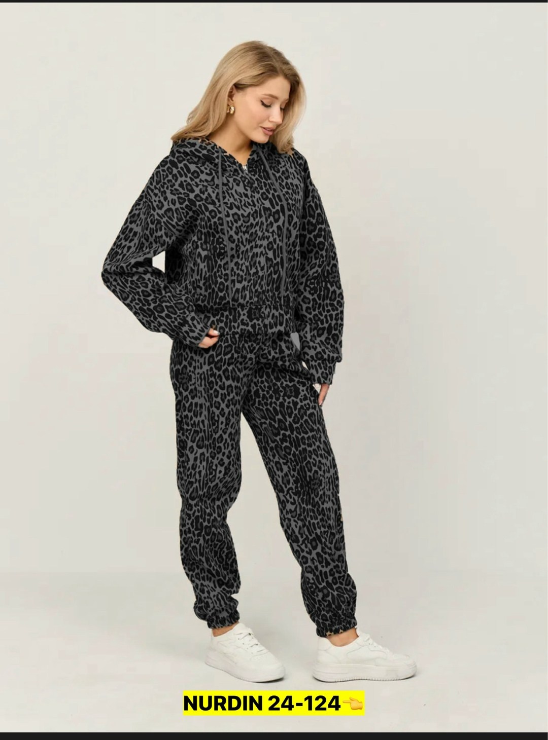 женский спортивный костюм с леопардовым принтом,леопардовый костюм,женский костюм,костюм на флисе,леопардовый костюм двойка
