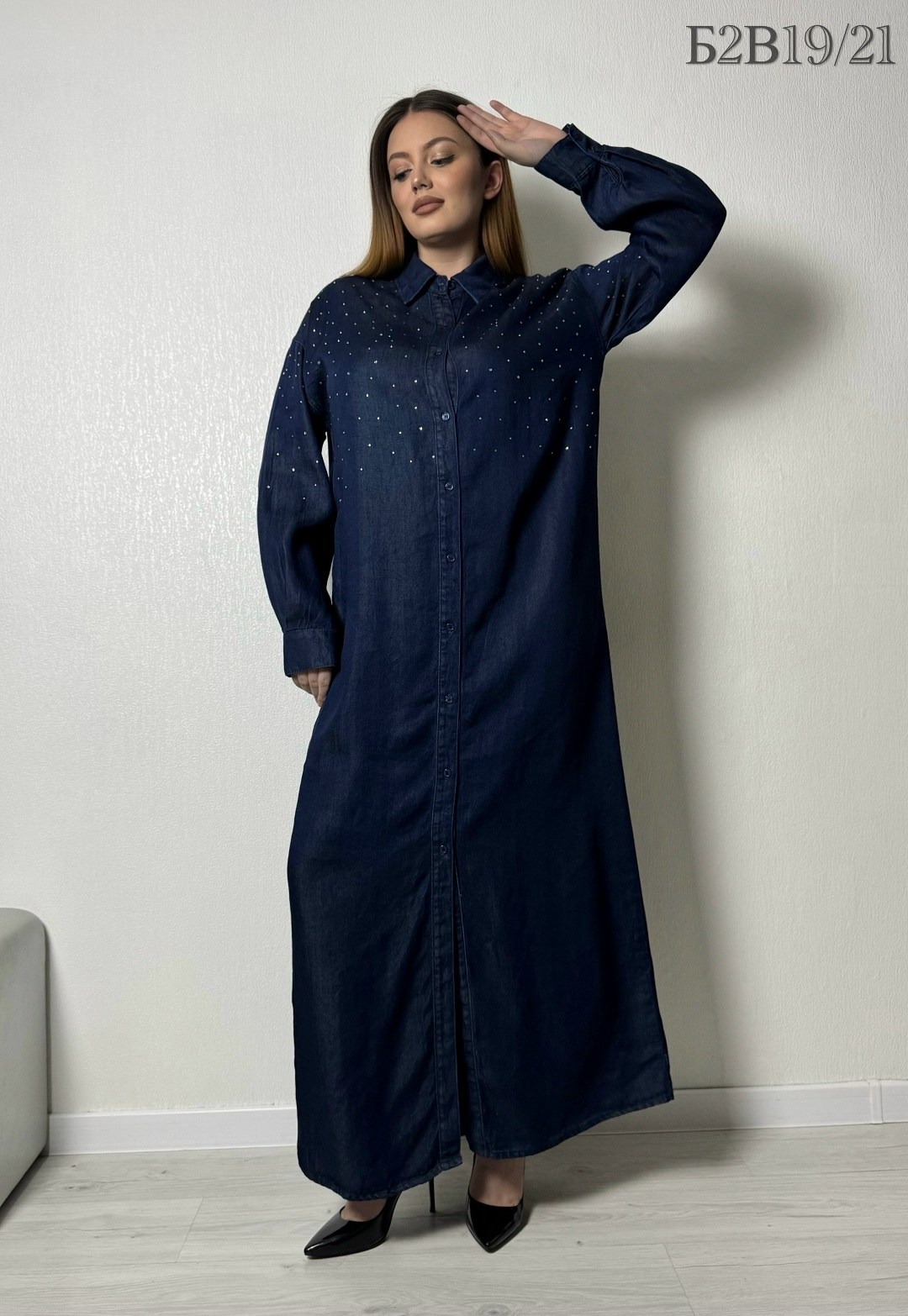 женское длинное джинсовое платье,платье джинс,джинсовое платье,женское джинсовое платье,платье рубашка джинсовое длинное офисное макси в пол aisha collection