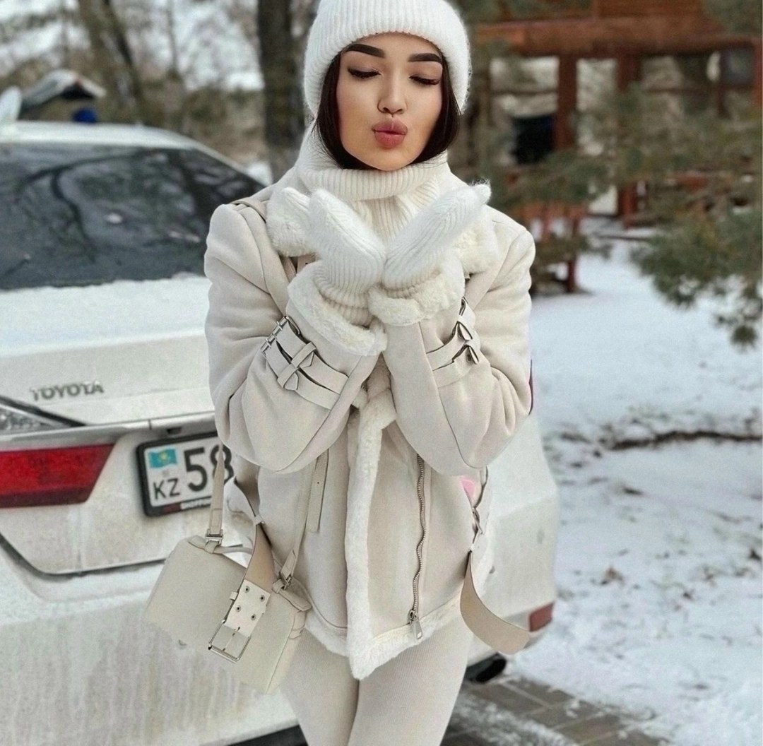 зимний стиль одежды,зимняя мода,светлые зимние образы,зимняя одежда,зимний стиль