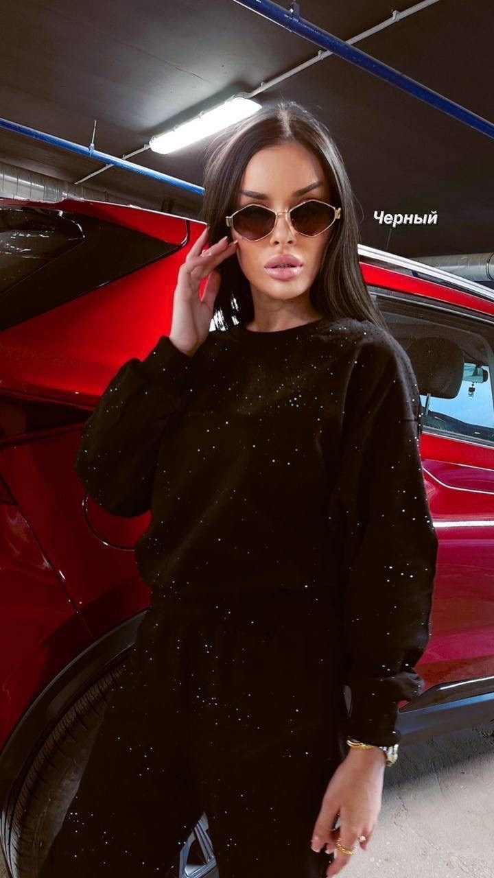 костюм спортивный,велюровый костюм,костюм в стразиках,костюм стразы,женский костюм